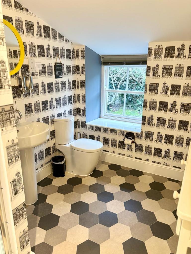 Summerhill Guest House بيتوَس واي كود المظهر الخارجي الصورة